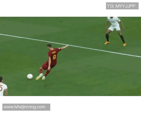 穆里尼奥怒斥欧足联罗马遭争议点球淘汰引发热议 穆里尼奥怒斥欧足联罗马遭争议点球淘汰引发热议